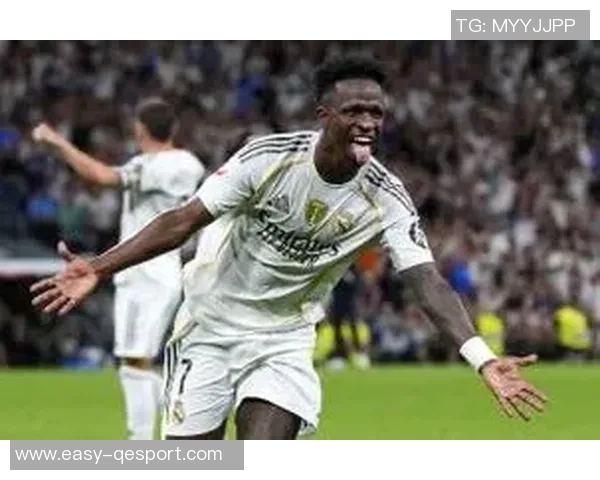 马卡预测皇马首发阵容维尼修斯罗德里戈赫伊森塞巴略斯齐聚一堂 马卡预测皇马首发阵容维尼修斯罗德里戈赫伊森塞巴略斯齐聚一堂